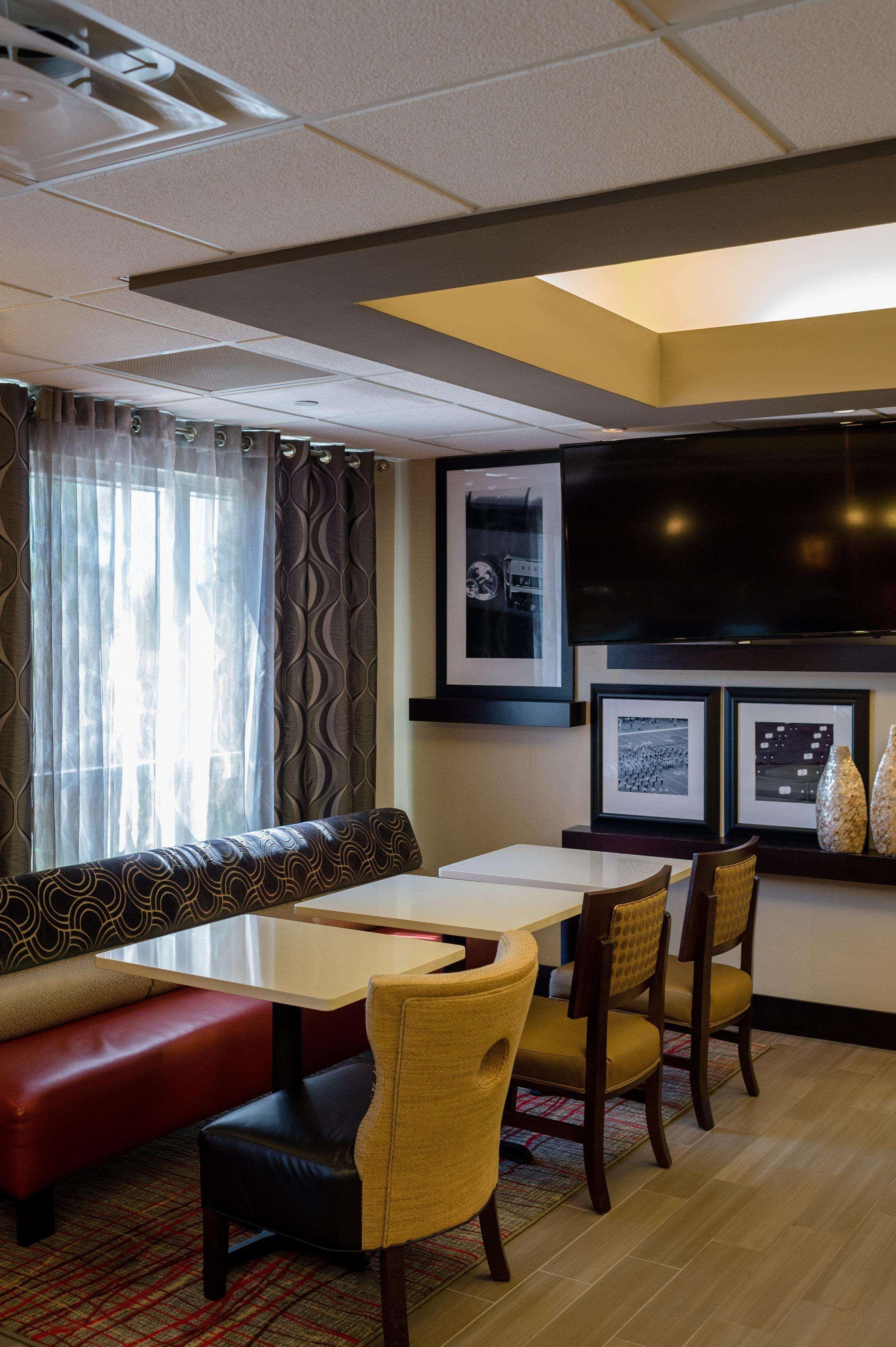 Hampton Inn Oxford-West Exterior foto